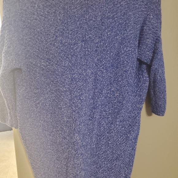 Express Blue and White hi/low sweater - Picture 3 of 3